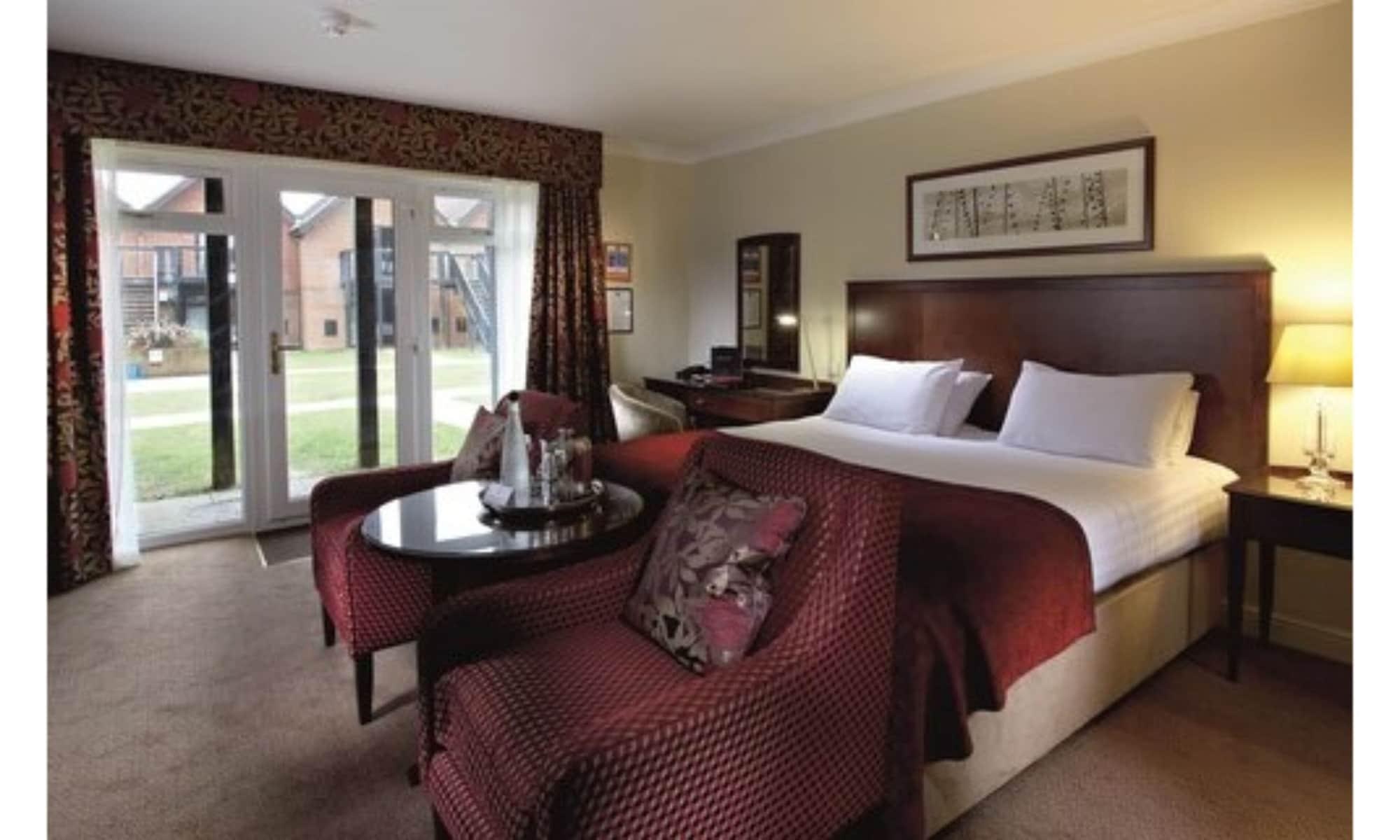 Macdonald Elmers Court Hotel Lymington Exteriör bild