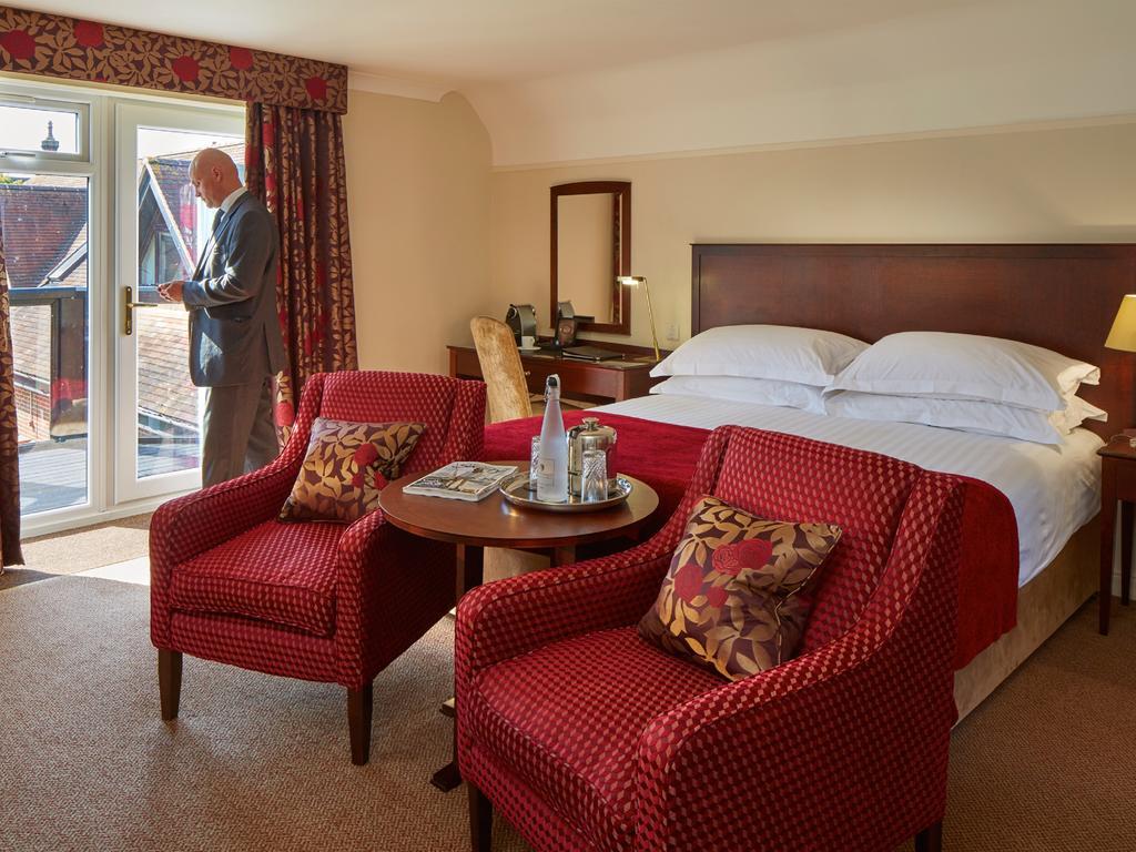 Macdonald Elmers Court Hotel Lymington Exteriör bild